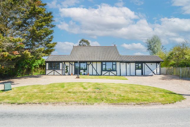 Lower Dunton Road, Bulphan, Upminster 4 bed detached house for sale