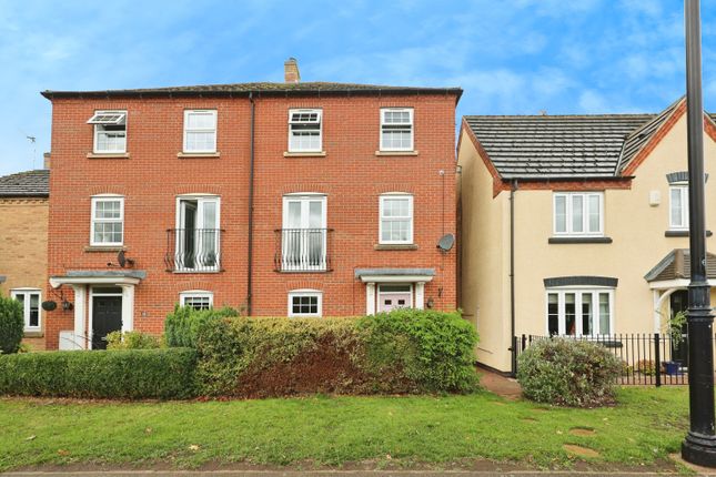 Hedge Lane, Witham St. Hughs 4 bed end of terrace house for sale