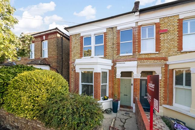 Selsdon Road, London, SE27 2 bed apartment for sale