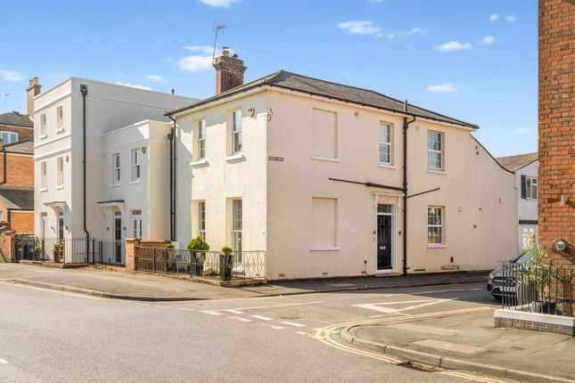 Cross Road, Leamington Spa, CV32 2 bed townhouse for sale