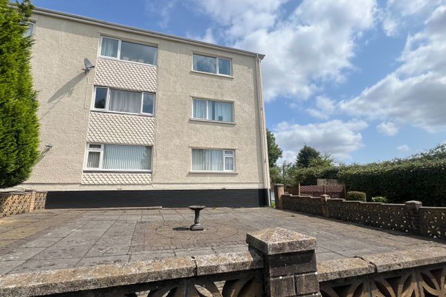 Studio flat for sale
