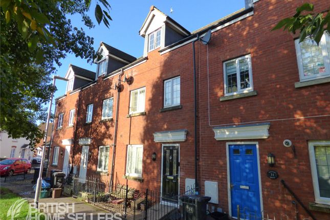 3 bedroom town house for sale