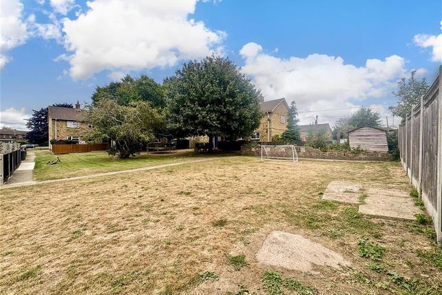 Leicester Road, Maidstone, Kent 2 bed flat for sale