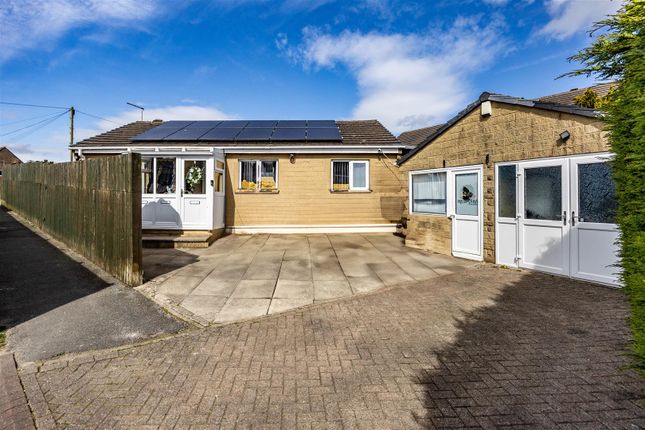 Elliot Court, Bradford BD13 2 bed detached bungalow for sale