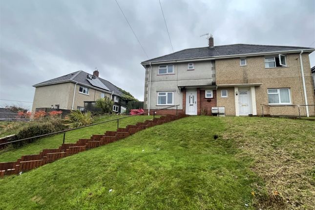 Maestir, Llanelli 2 bed semi