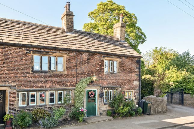 Tong Lane, Bradford, West Yorkshire, BD4 2 bed semi