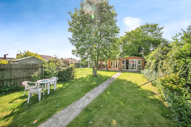 2 bedroom bungalow for sale