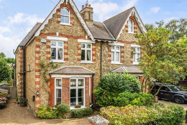 4 bedroom semi-detached house for sale