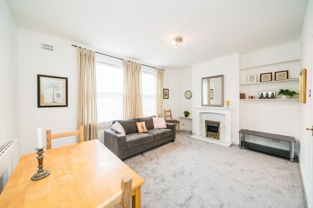 Mitcham Road, London SW17 1 bed flat for sale