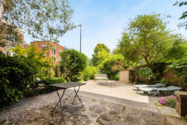 William Channing House, 61 Canrobert... 2 bed maisonette for sale