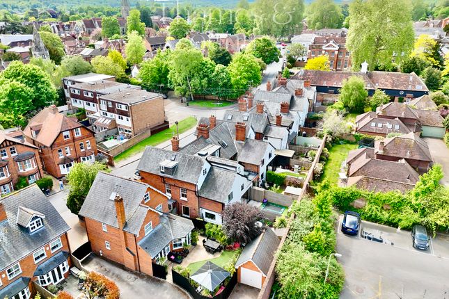 Marlow SL7 4 bed detached house for sale