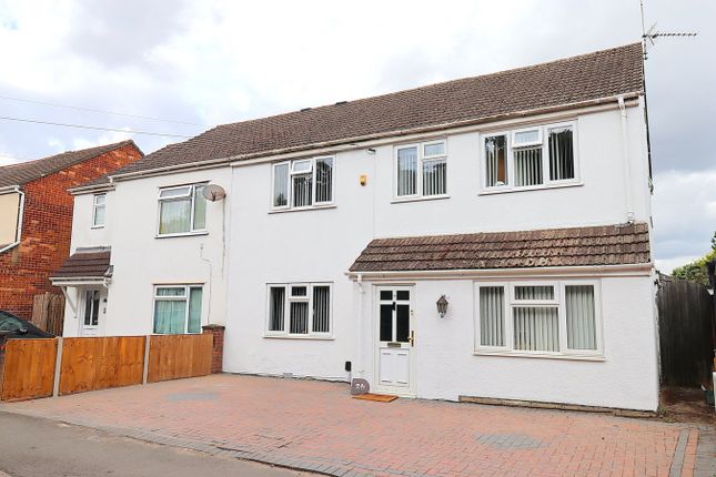 Fleet Road, Farnborough GU14 4 bed semi