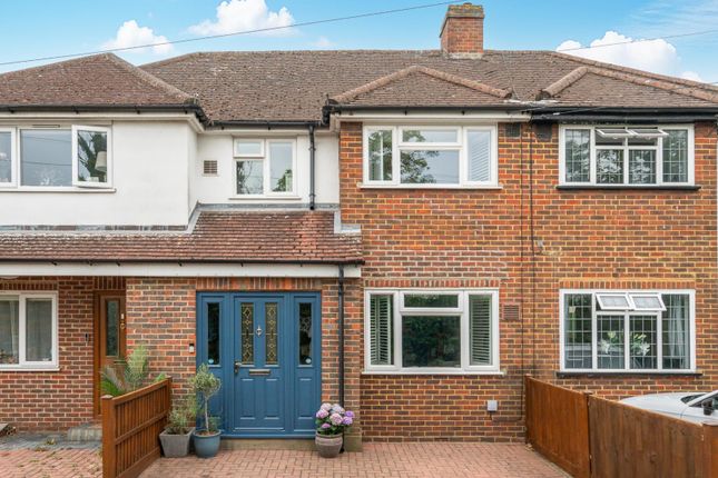 The Hawthorns, Ewell 3 bed terraced house for sale