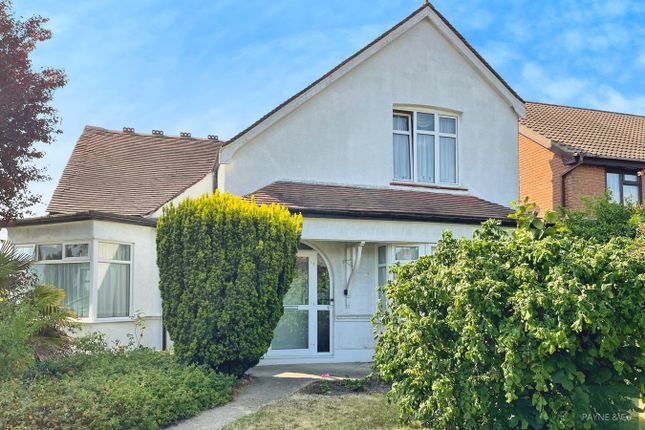 Cranbrook Road, BARKINGSIDE, IG6 5 bed detached house for sale