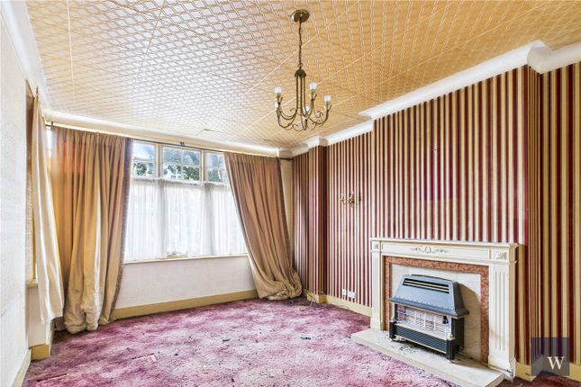 Croindene Road, London, SW16 3 bed terraced house for sale