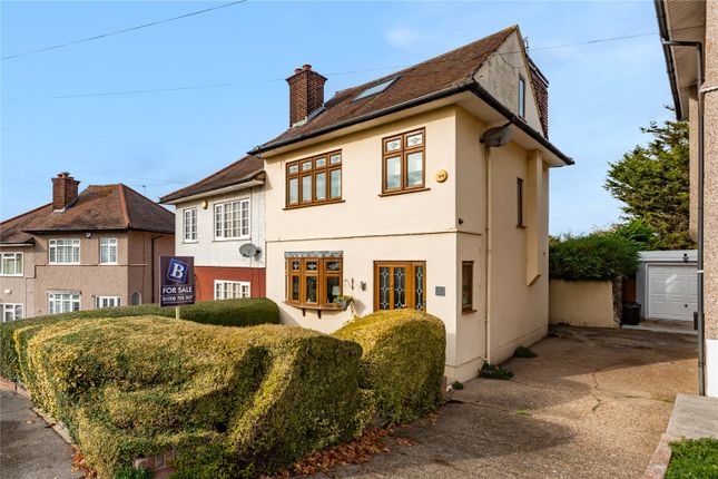 Hunters Grove, Romford, RM5 4 bed semi