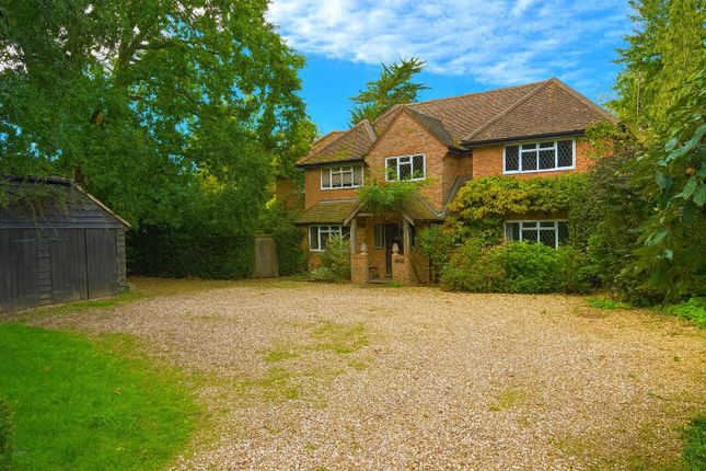 6 bedroom detached house for sale