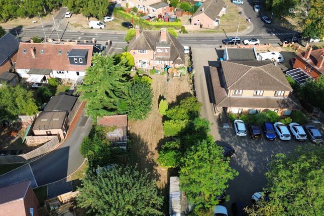 Northampton Lane North, Moulton, NN3 7QW 3 bed detached house for sale