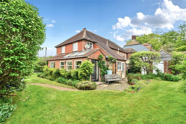 Midhurst Road, Fernhurst, Haslemere... 2 bed semi