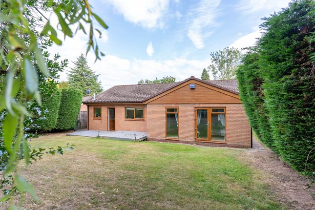 St. Catherines Close, Blackwell, B60 3 bed detached bungalow for sale