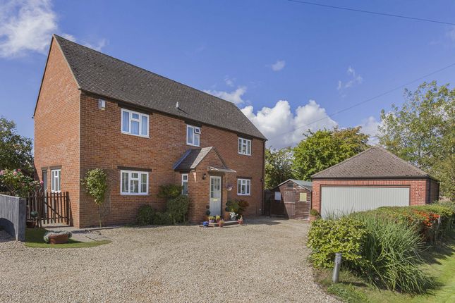 4 Mill Lane, Upper Arncott, OX25 4 bed detached house for sale