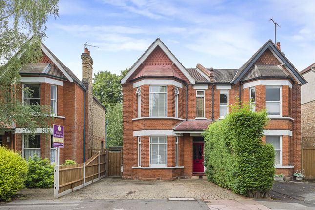 Queen Anne Avenue, Bromley, BR2 4 bed semi