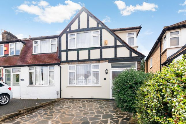 3 bedroom end of terrace house for sale