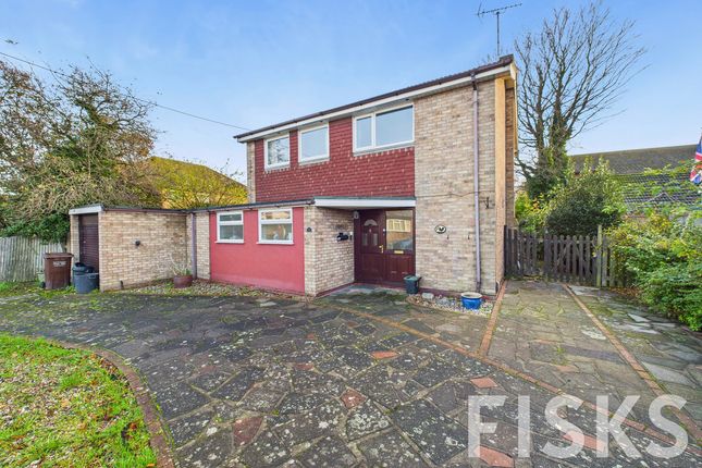 Hindles Road, Canvey Island, SS8 3 bed detached house for sale