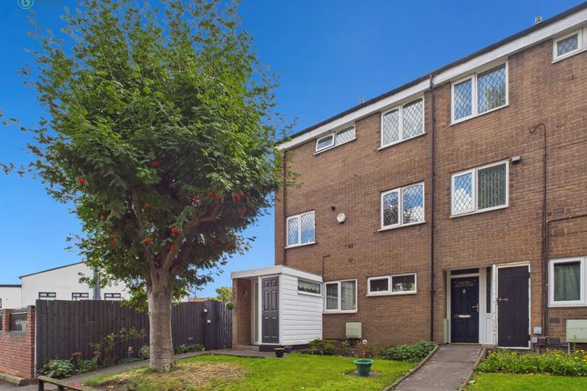 Wood Lane, Birmingham B20 3 bed maisonette for sale