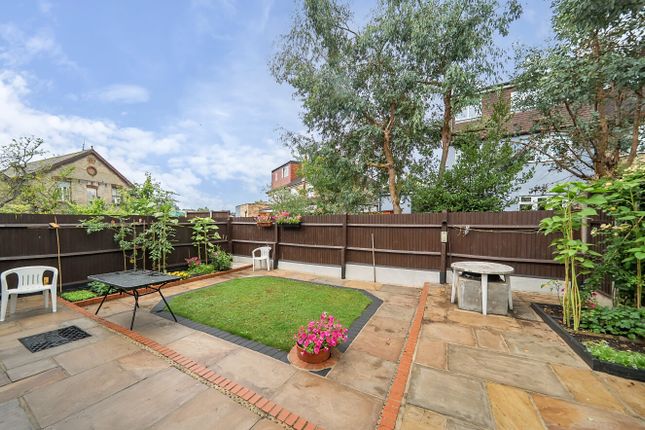 Great North Road, New Barnet, Barnet... 4 bed semi