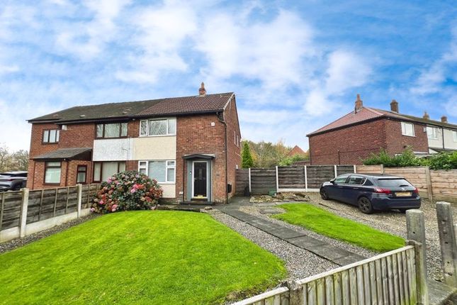 Crossdale Road, Breightmet 2 bed semi