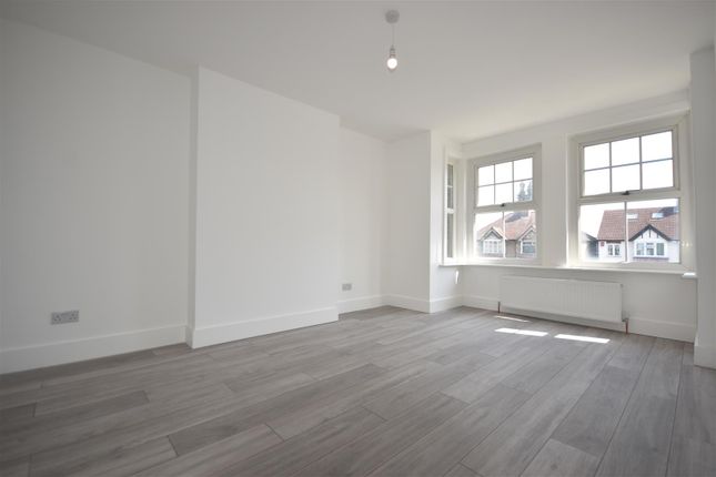 London Road, Isleworth 2 bed maisonette for sale