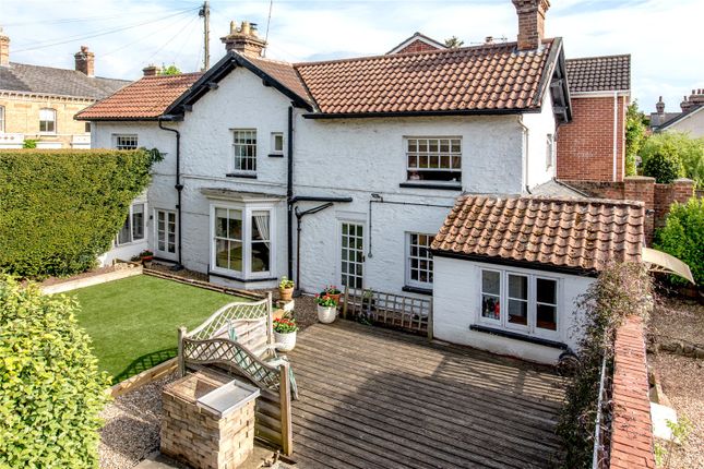 Linden Grove, Taunton, Somerset, TA1 3 bed detached house for sale