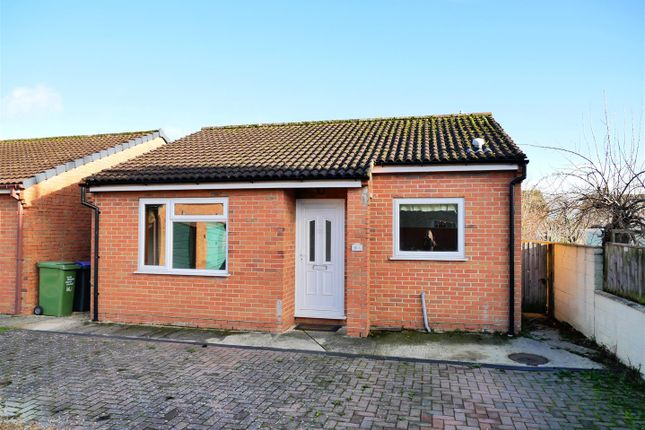 2 bedroom detached bungalow for sale