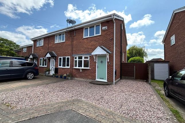 2 bedroom semi-detached house for sale