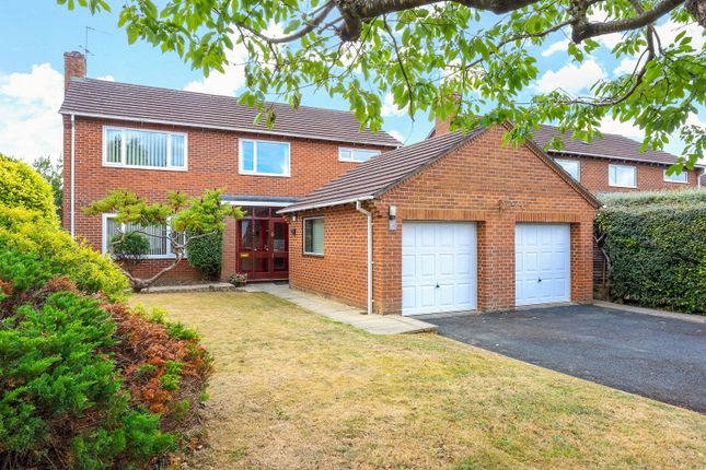 Ham Close, Cheltenham GL52 4 bed detached house for sale