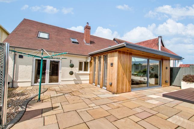 4 bedroom detached bungalow for sale