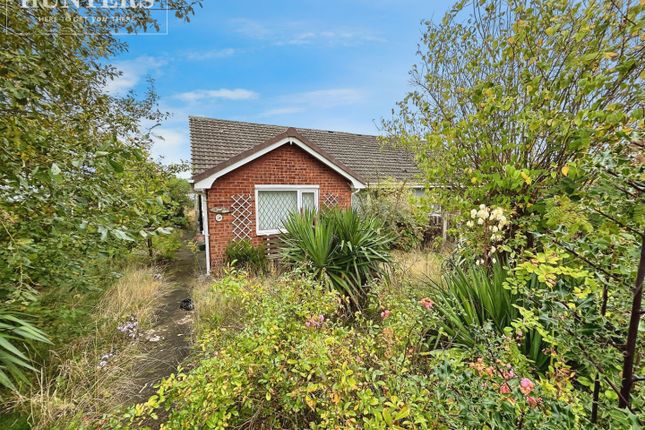 Marina Rise, Darfield, Barnsley 3 bed semi