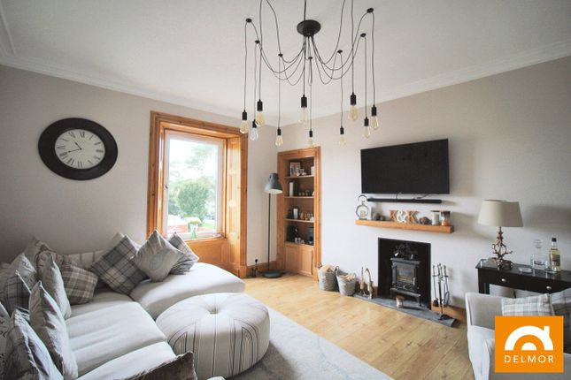 5 bedroom flat for sale