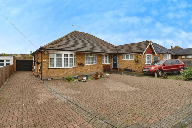 Westbourne Drive, Brentwood CM14 2 bed semi