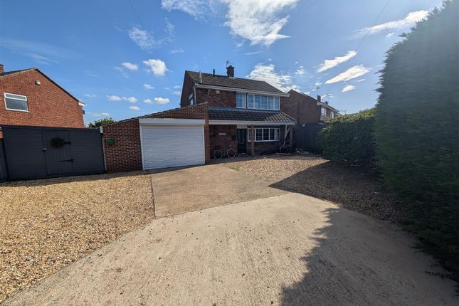 Manners Road, Balderton 3 bed detached house for sale