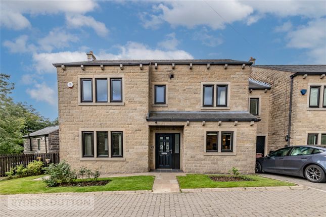 Delph Road, Denshaw, Saddleworth, OL3 3 bed link detached house for sale