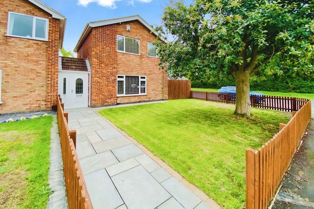 Threshers Walk, East Goscote, LE7 3 bed link detached house for sale