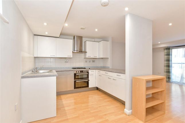 Star Hill, Rochester, Kent 2 bed apartment for sale