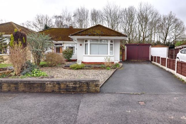 2 bedroom semi-detached bungalow for sale