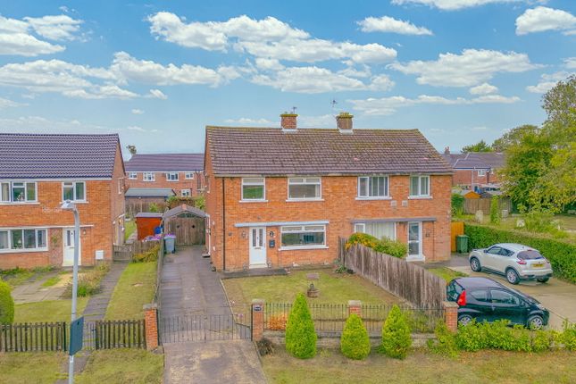 North Witham Road, Grantham NG33 3 bed semi
