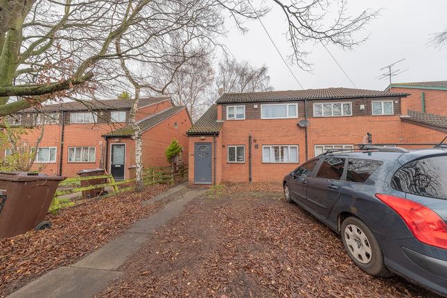 Ednaston Road, Nottingham NG7 1 bed flat for sale