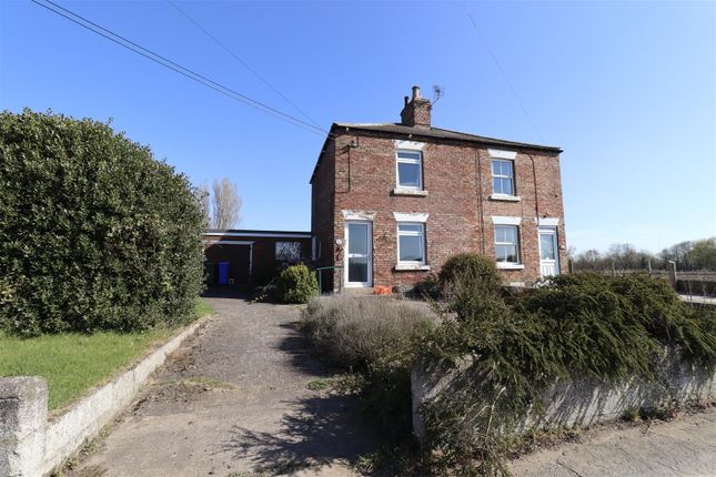 2 bedroom semi-detached house for sale