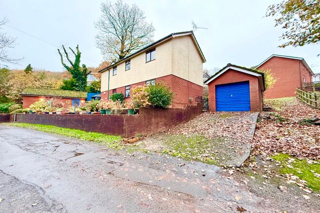 3 bed detached house