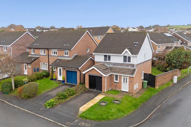 Cae'r Gerddi, Pontypridd CF38 3 bed detached house for sale